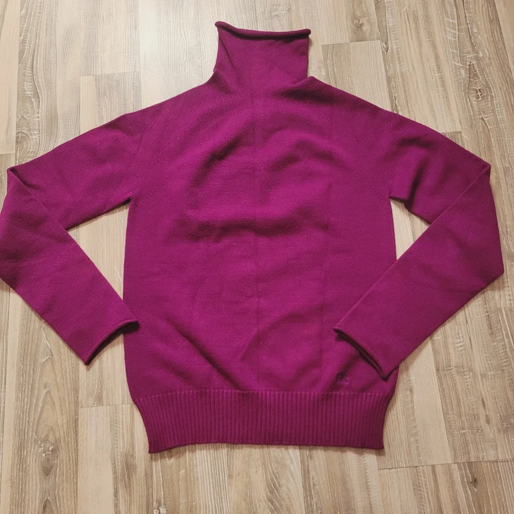 Burberry Turtleneck Sweater - Picture 1 of 3